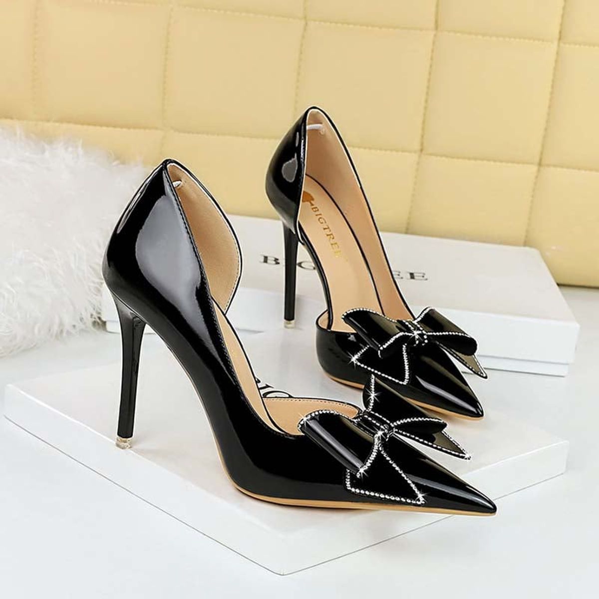 SHANDIAN - Zapato Formal Mujer Beige