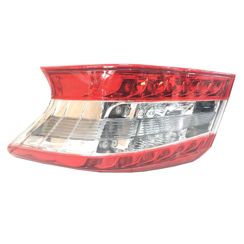 GENERICO - Farol Trasero Derecho Sedan NISSAN SENTRA  2013-2015