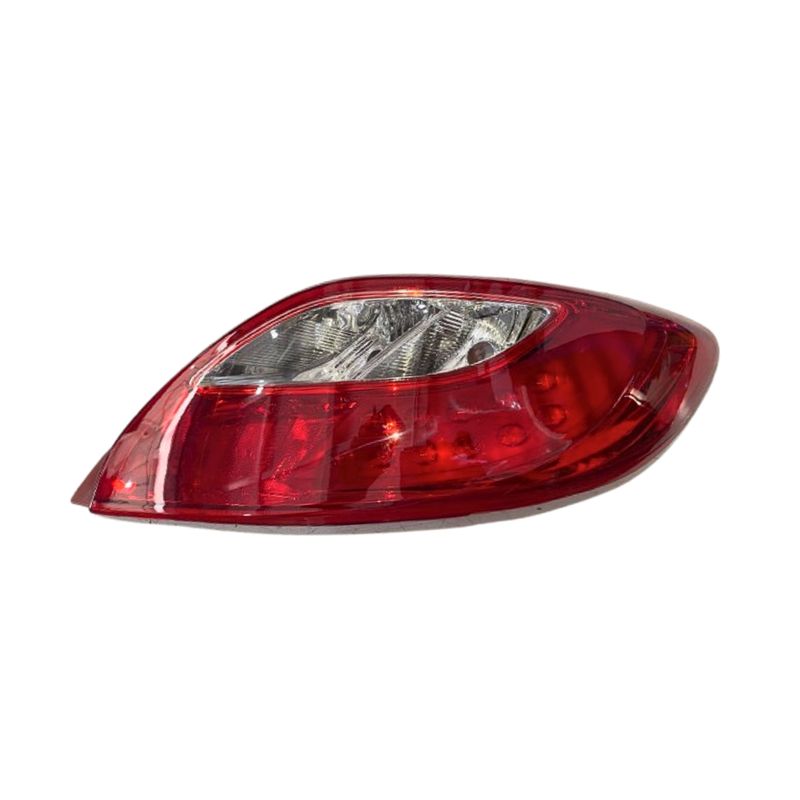 GENERICO - Farol Trasero Derecho Stw Sport MAZDA 2 2012-2015