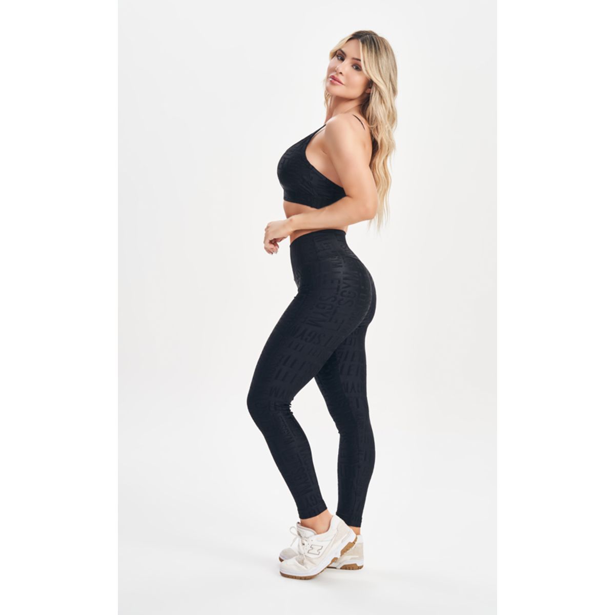 LETSGYM - CONJUNTO DEPORTIVO VELVET NAME LETSGYM