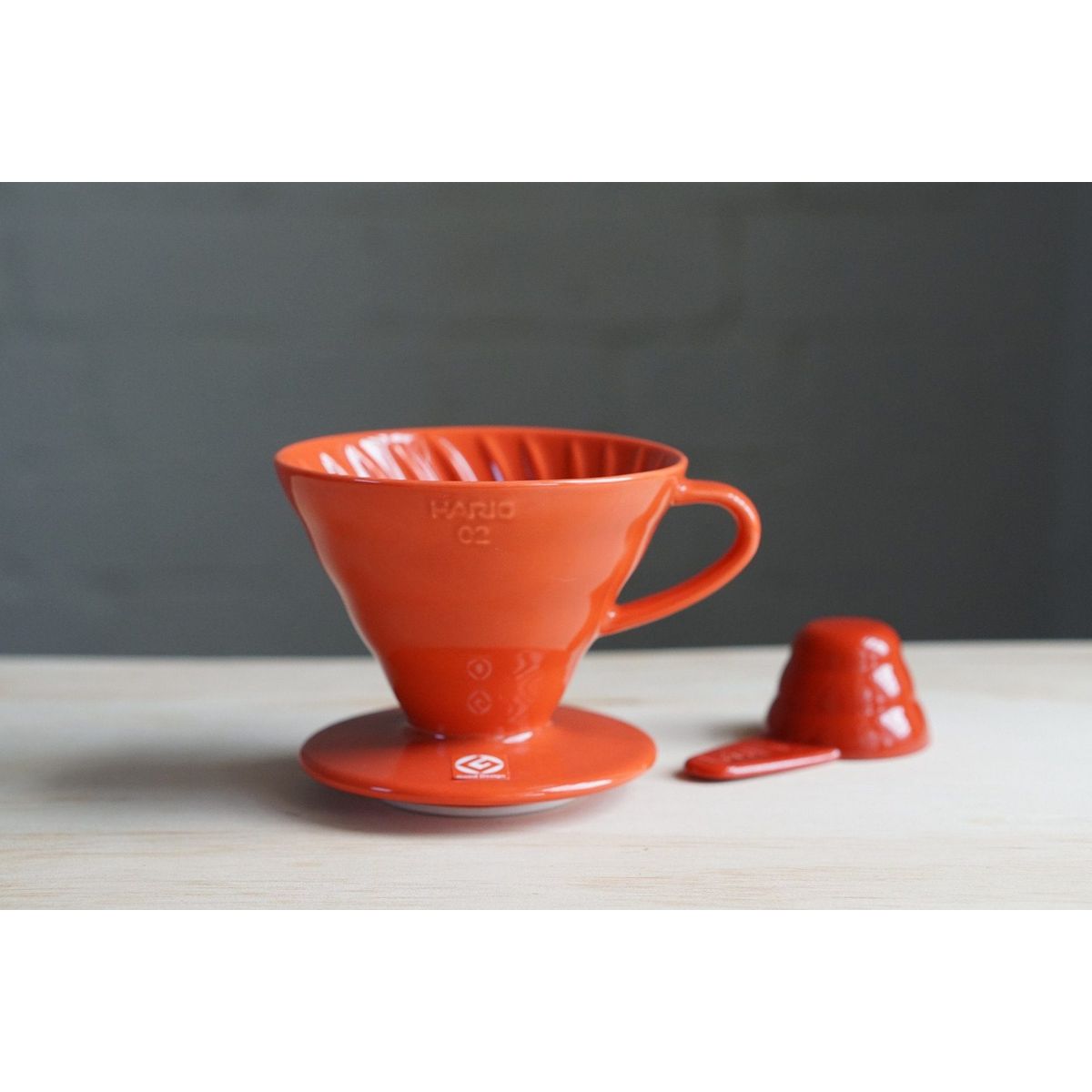 HARIO - Dripper Hario V60 02 Cerámica Rojo - Filtro cónico para café
