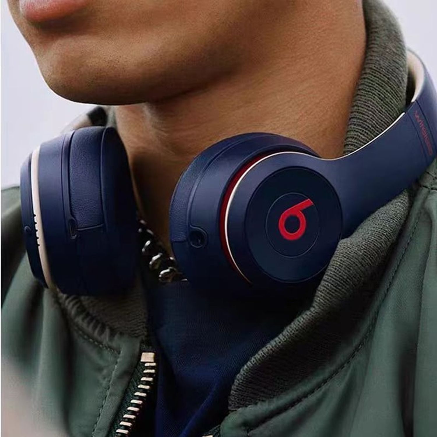 BEATS Beats Solo 3 Audifonos inalámbricos - Negro | Falabella Chile