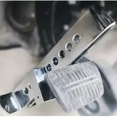 GENERICO - Traba Pedal + Candado + Llaves Seguridad Auto Robo