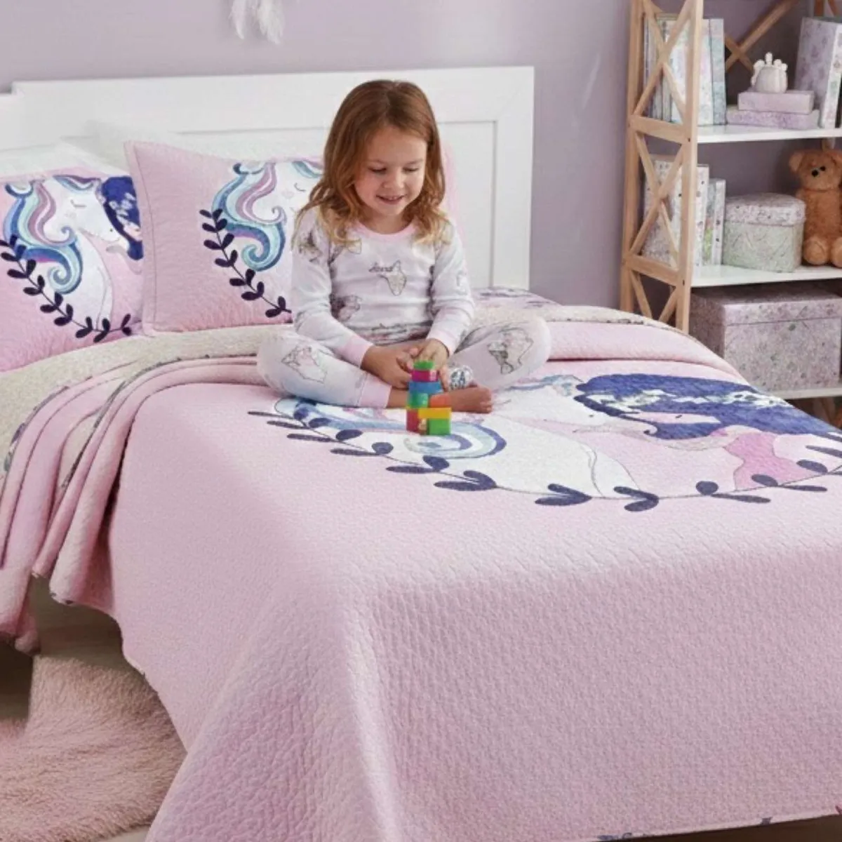 GENERICO - CUBRECAMA QUILT SHERPA OTOÑO INVIERNO PLAZA Y MEDIA