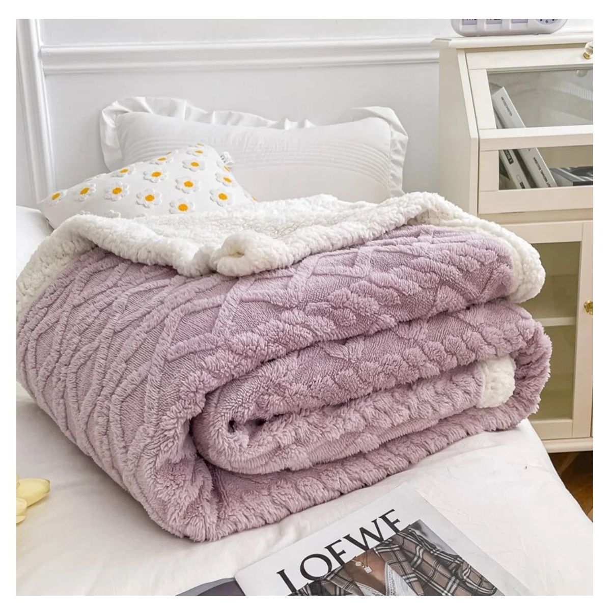 COMPRAPO - Frazada Manta Polar Sherpa Térmica 2 Plazas Trenzado Relieve Lila Bco.