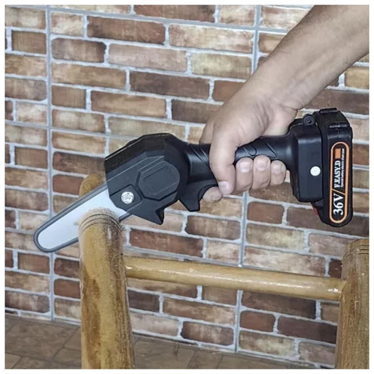 GENERICO - Mini Motosierra Electrica Recargable Corte Y Poda