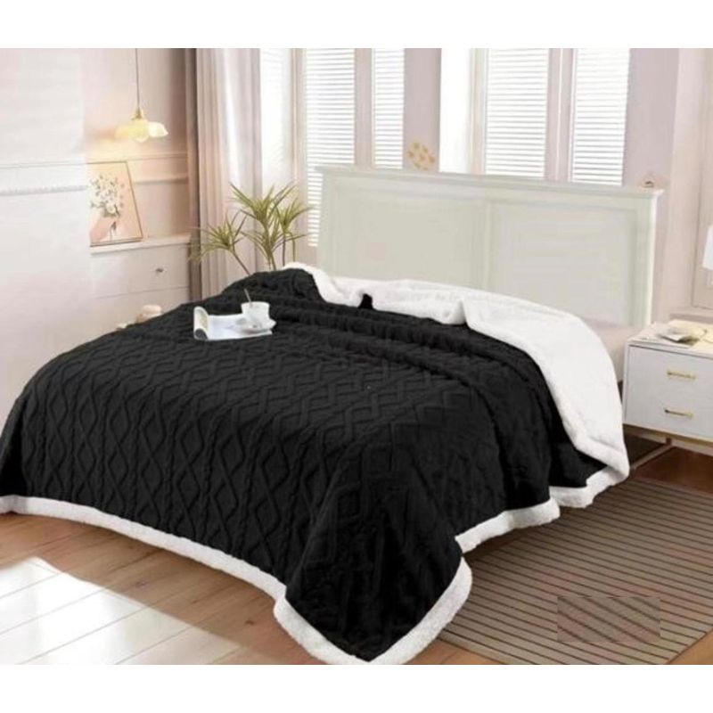 GENERICO - Frazada Plush con Chiporro 2 plazas Invierno Negro