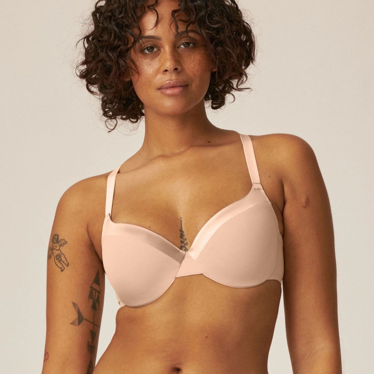 FULL FIGURE - Sostén Soft ligero NA7419