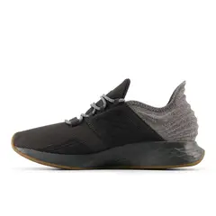 NEW BALANCE - Zapatillas Running Hombre Fresh Foam Roav Negro