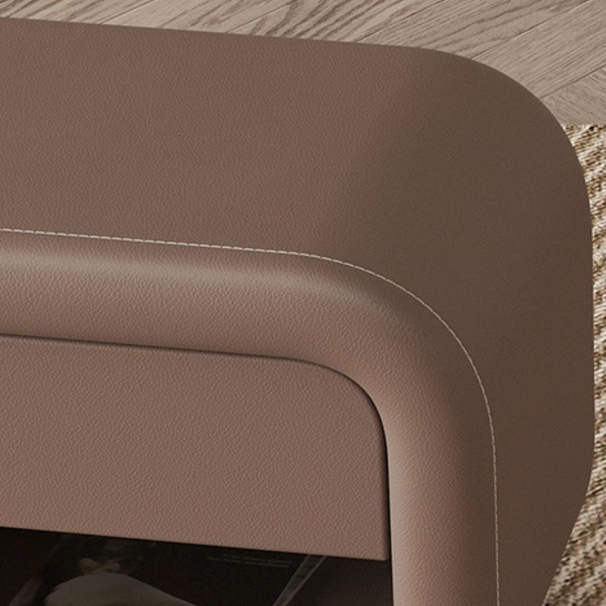 SANTU HOME & DECO - Velador Mocha Mousse Derecho Ecocuero