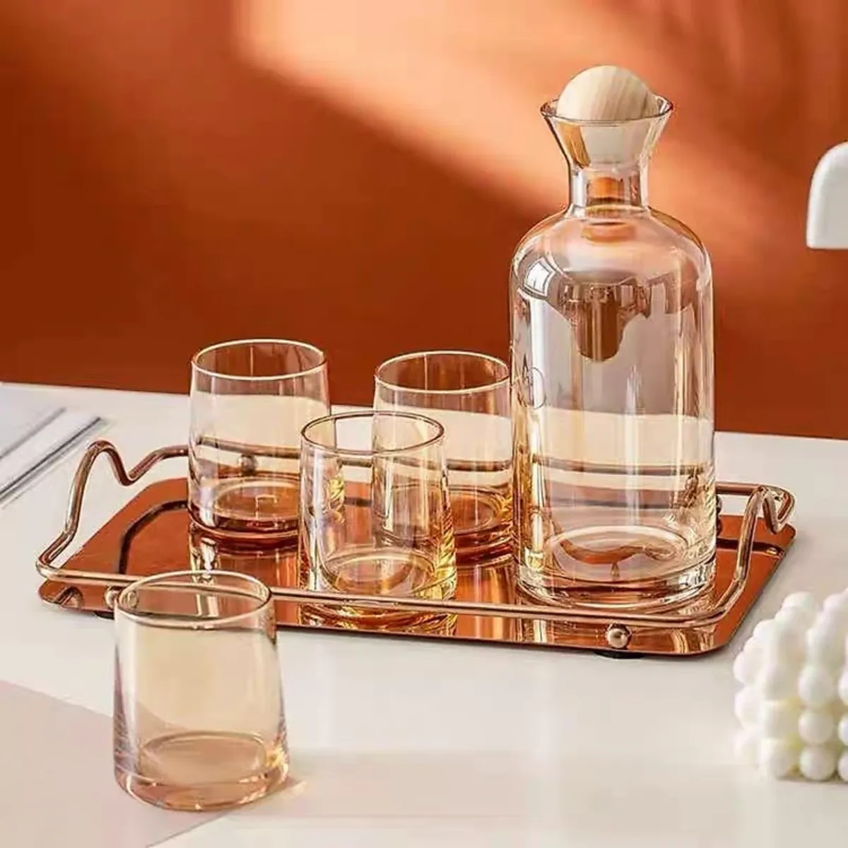 SANTU HOME & DECO - Set Vasos Con Jarra De Vidrio Decantador Lujoso Ambar 4 Uni