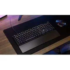 CORSAIR - Teclado Mecánico K70 Core RGB Con Reposamuñecas Sw Rojo ES