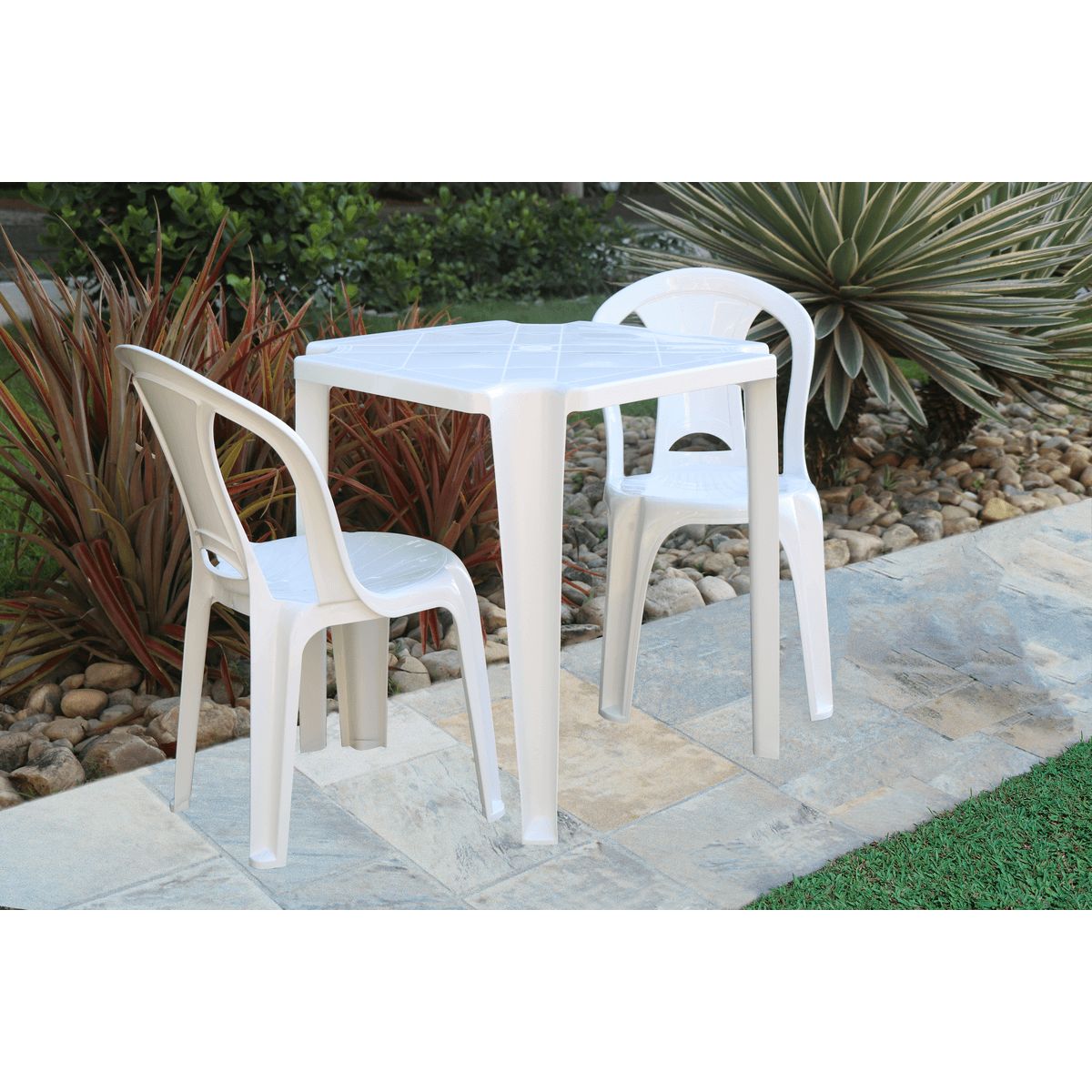 TRAMONTINA - Silla Tramontina Bistrô Boa Viagem en Polipropileno Blanco