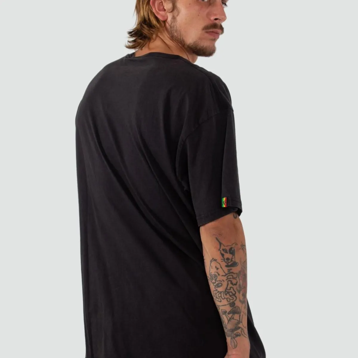 KAYA UNITE - Polera Hombre Orgánica Classy Negra