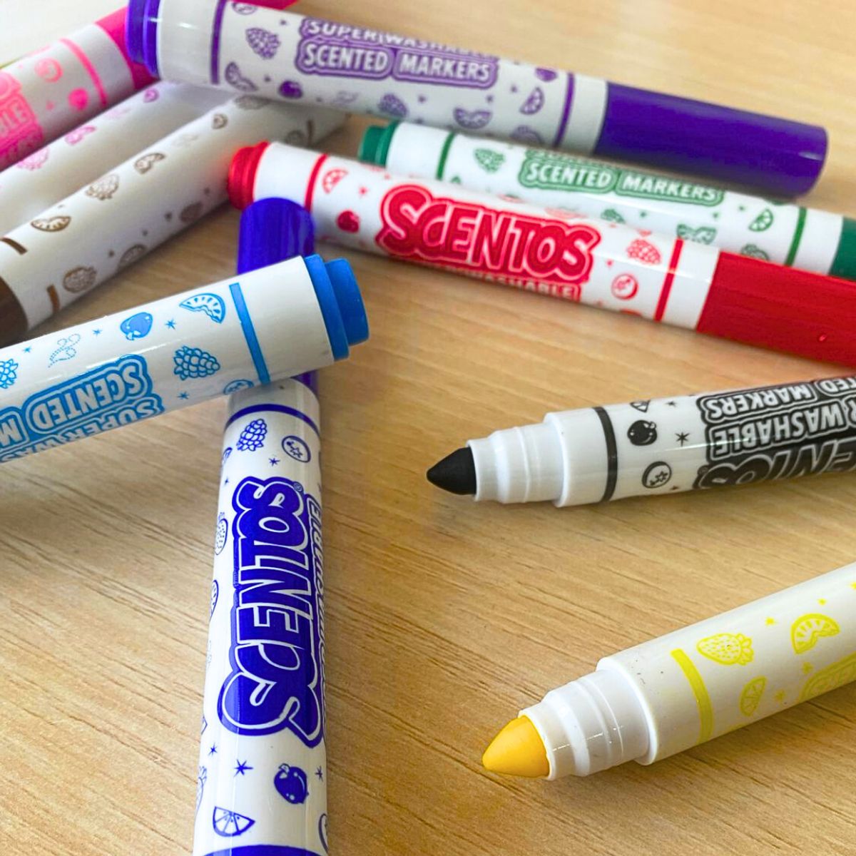 GENERICO - Plumones Flúor Lavables Con Aromas Frutales