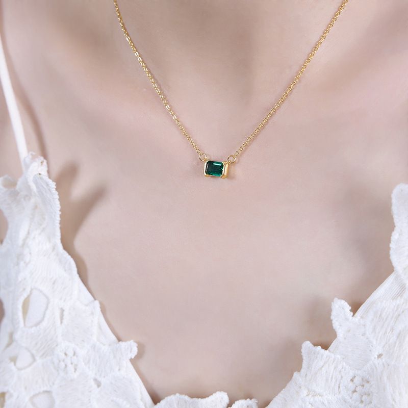 TIOZONEY - Collar con colgante de circonita verde