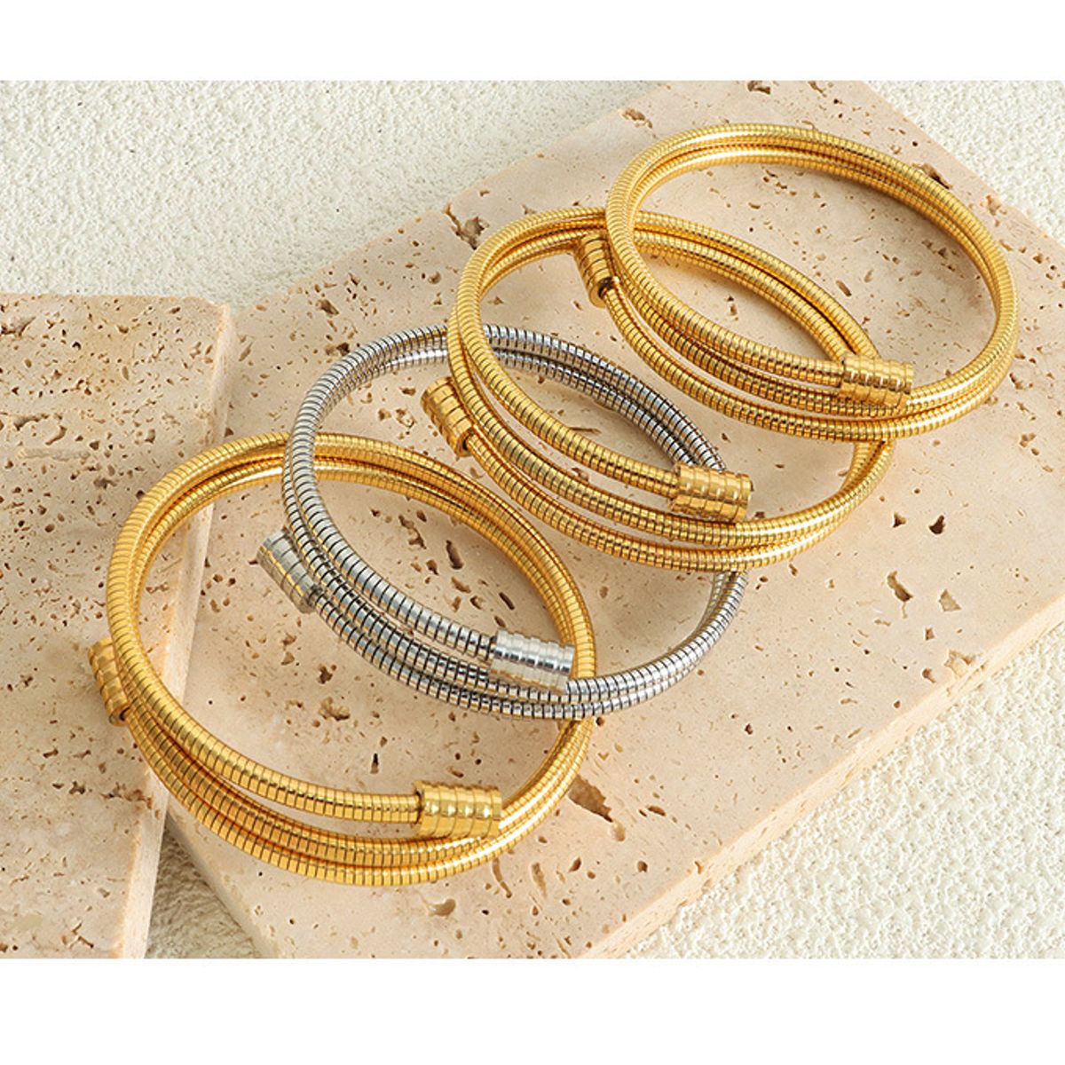 TIOZONEY - Pulsera ajustable de alambre en espiral