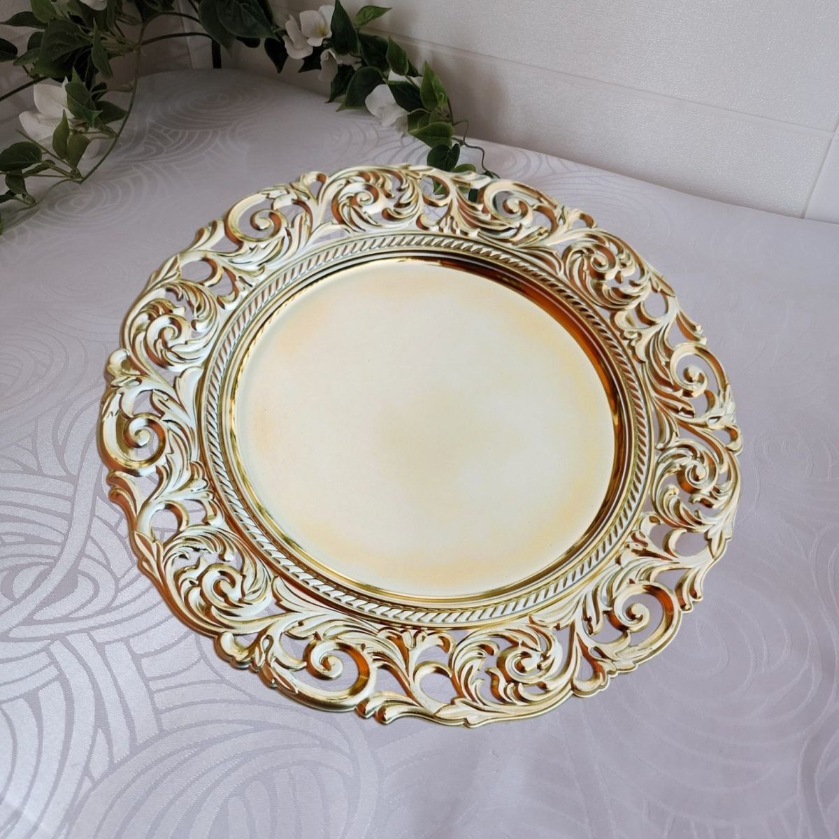 GENERICO - Pack 2 Bandejas & Plato Base Redondo - Dorado