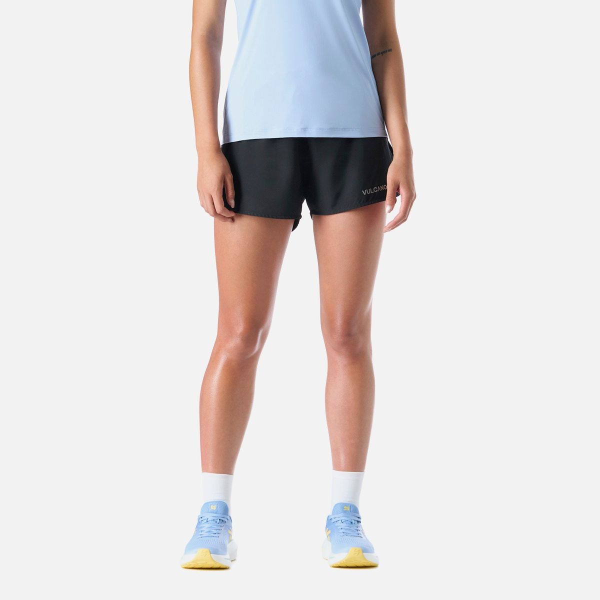 VULCANO - Short Deportivo 2 en 1 2,5" Mujer Built To Move