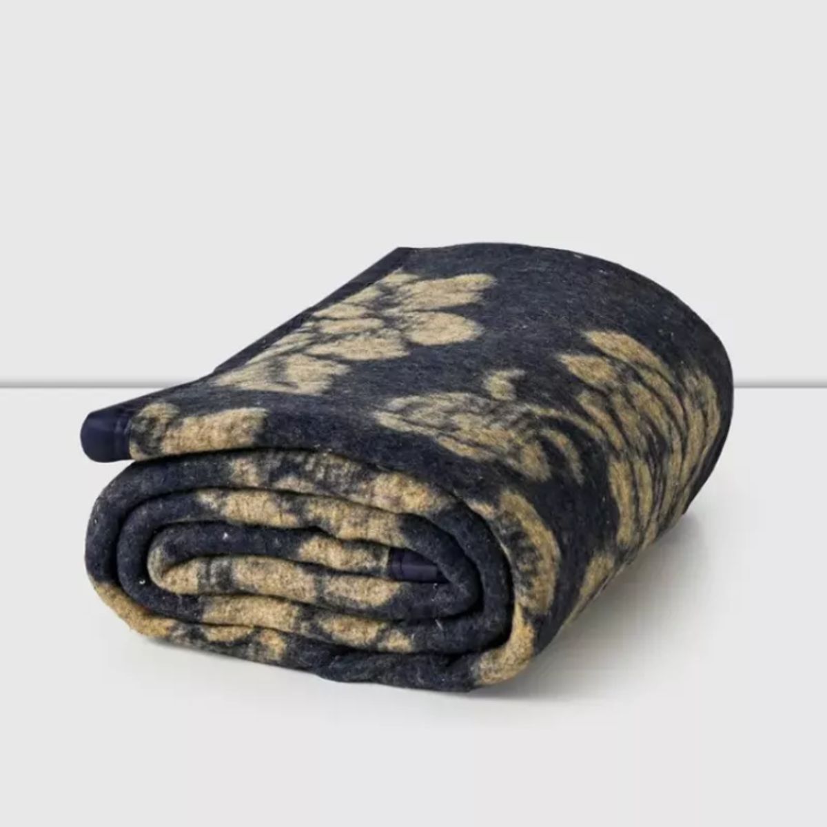 ILLUSIONS - Frazada Eco Jacquard Cannon (Apto 1 Pl Y 1.5) Floral azul