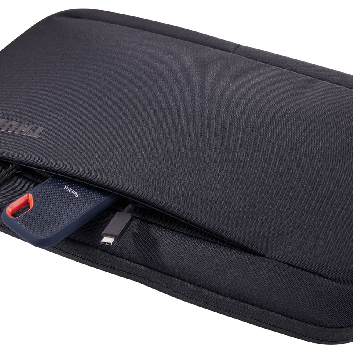 THULE - Funda para Macbook de 14  Elegante y Moderna