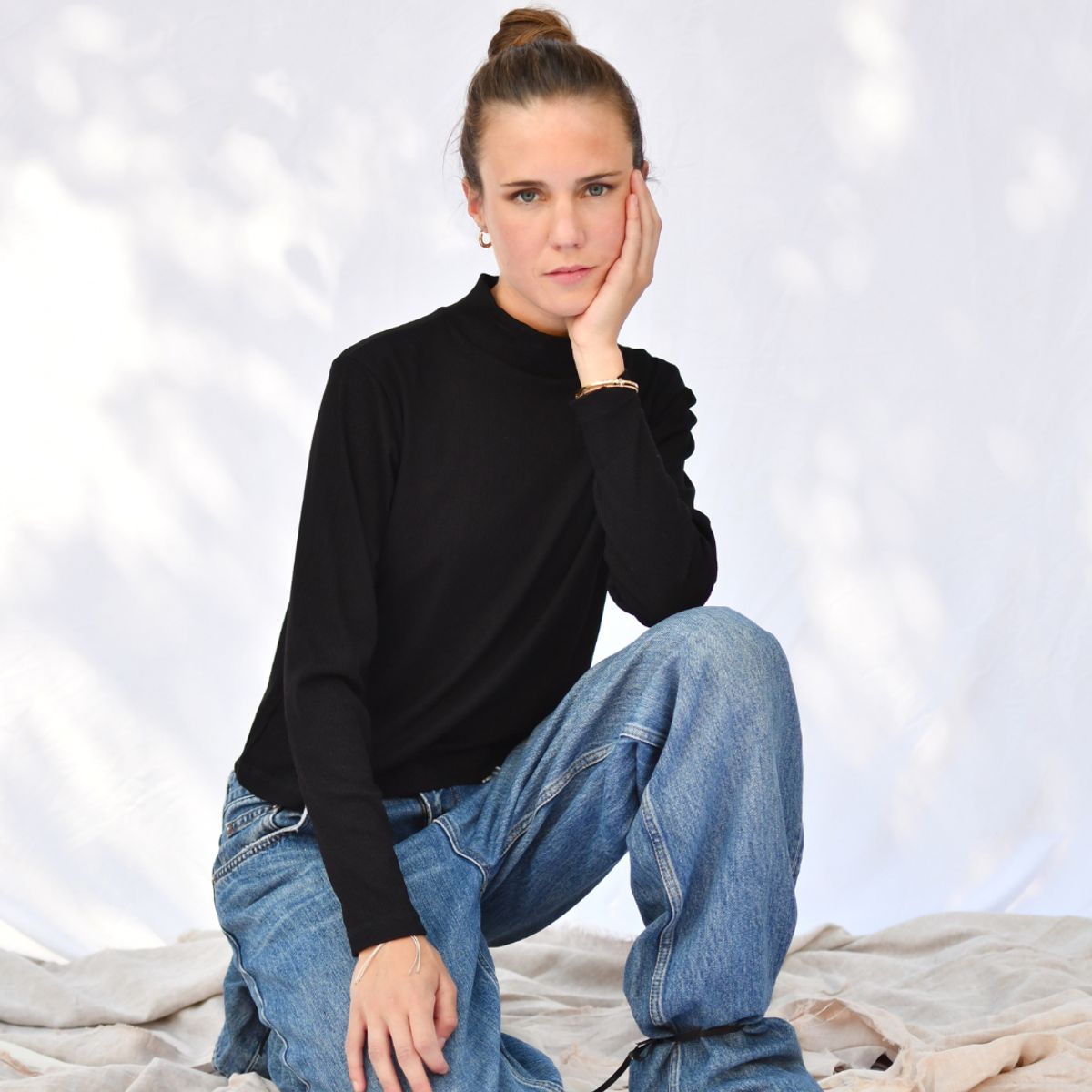 BIJOU - Beatle cuello alto negro Bijo