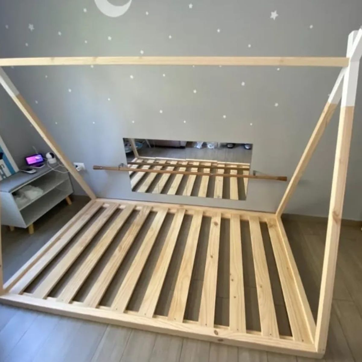 GENERICO - Cama Tipi Estilo Montessori  Plaza Media