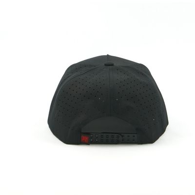 Imagen 2 del producto Gorra Bordada Piratas letra P negra