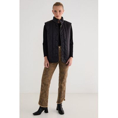 Imagen 2 del producto Parka Sin Mangas Negra Mujer