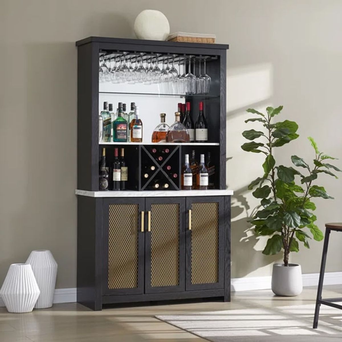 MSA MUEBLES SANTA ANA - Vitrina Cava Metal Black