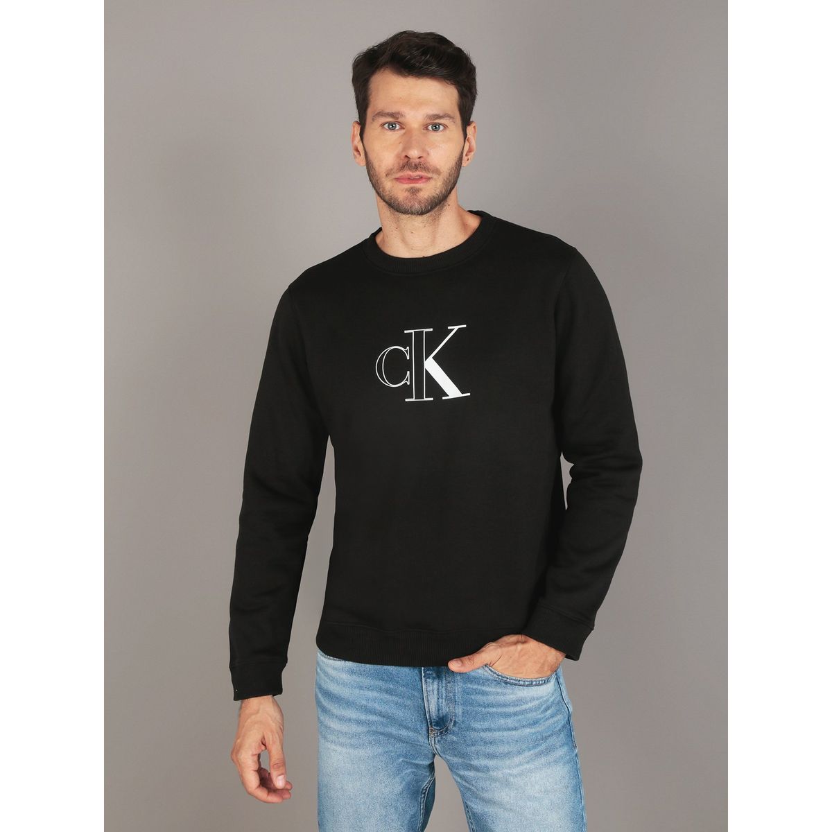 CALVIN KLEIN - Polerón Outline Monologo Negro Calvin Klein