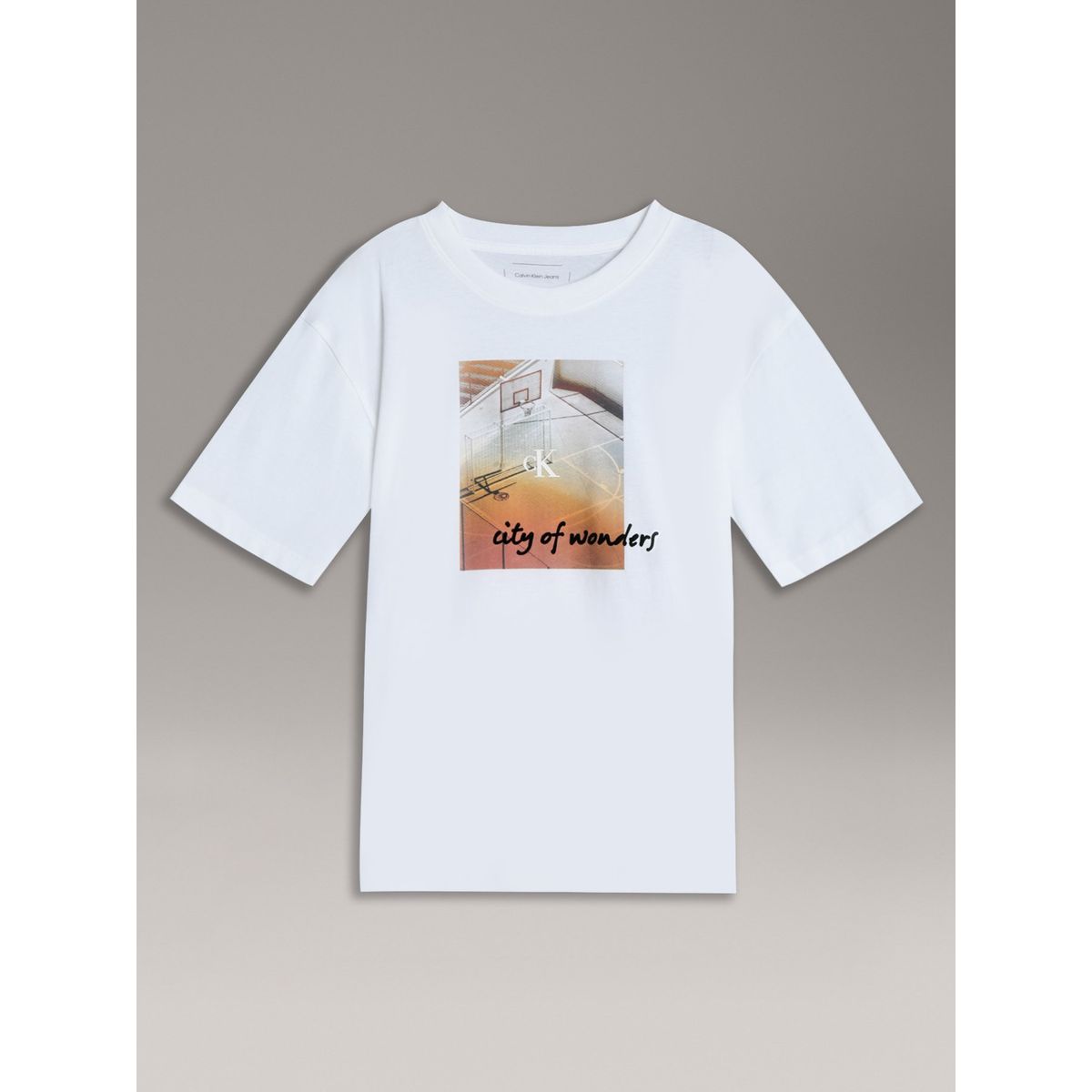 CALVIN KLEIN - Polera Niño City Scene Relaxed Blanco Calvin Klein