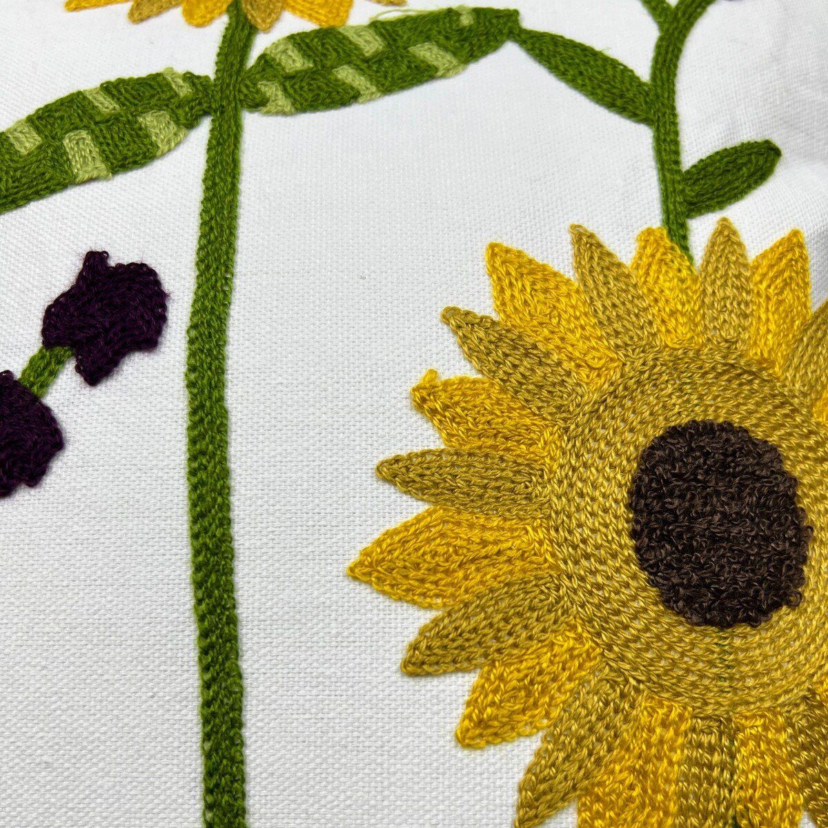 GENERICO - Camino De Mesa Bordado Medida 32x180cm Poliester Corredor