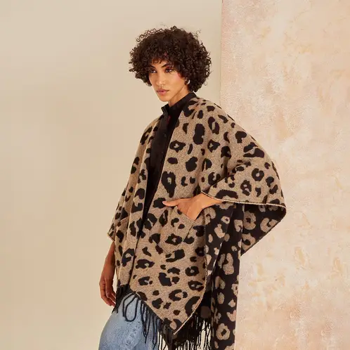 LOUNGE - Capa Animal Print