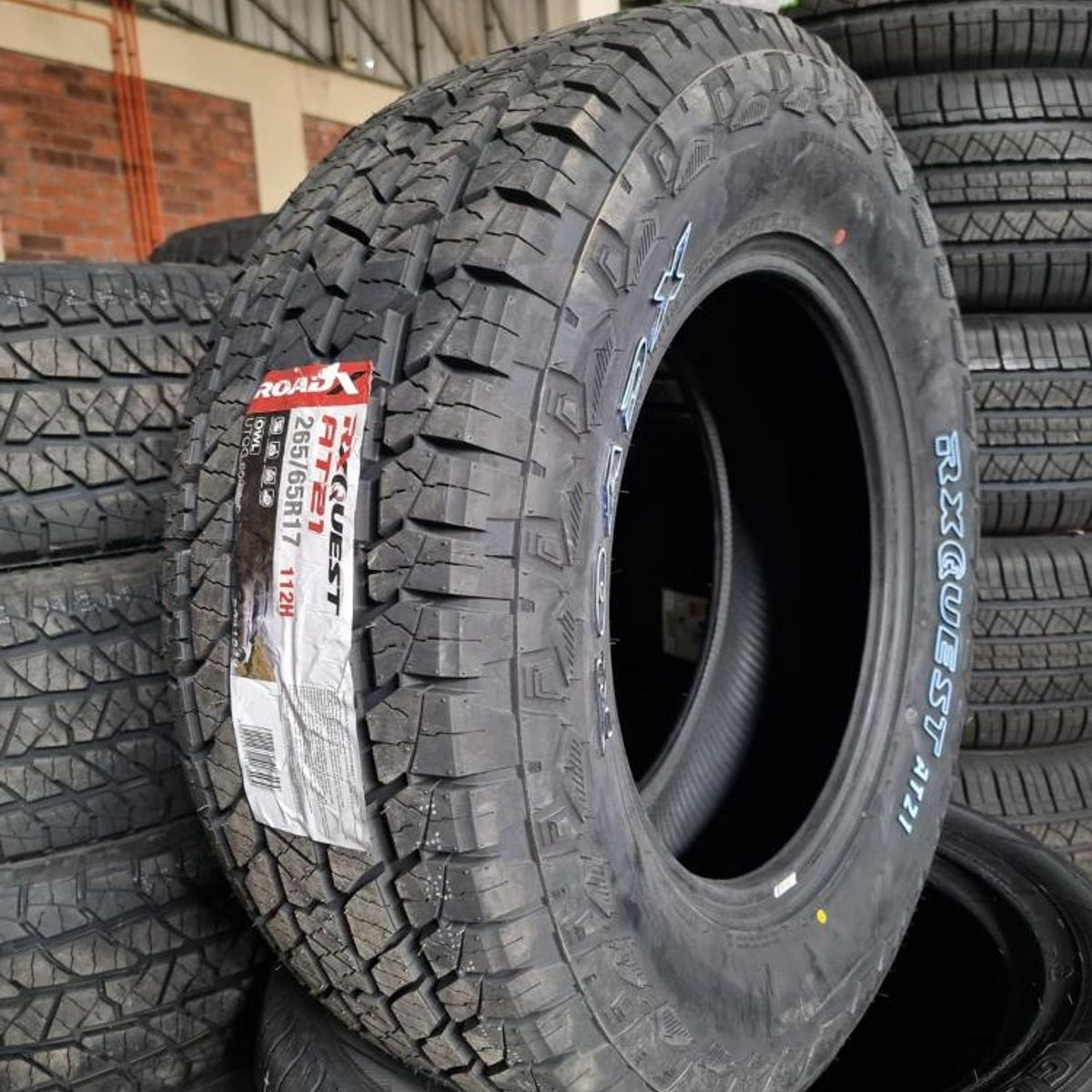 GENERICO - Neumatico 26565 R17 Roadx  RXQUEST AT21  112H