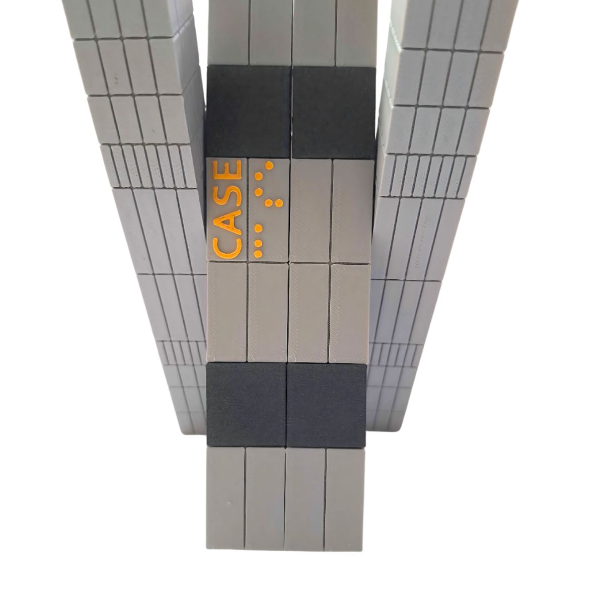 GENERICO - Figura Articulada Interstellar 15 Cm Con Base Case