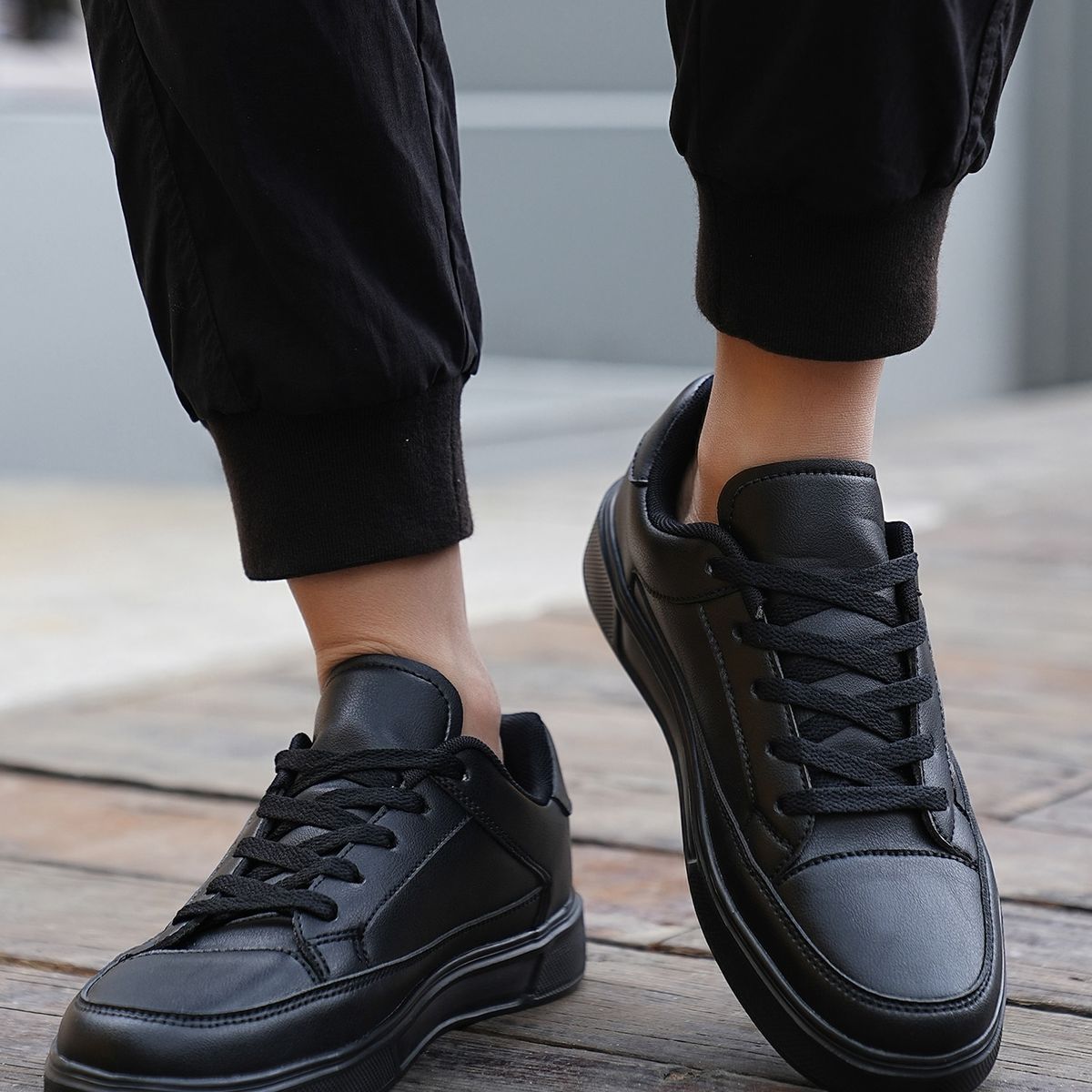 TIOZONEY - Zapatilla Outdoor Hombre.