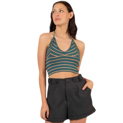 ME QUIERE MUCHO POQUITO NADA - Crop Top Verde Rayado con Amarra en el Cuello - Luli - MQM