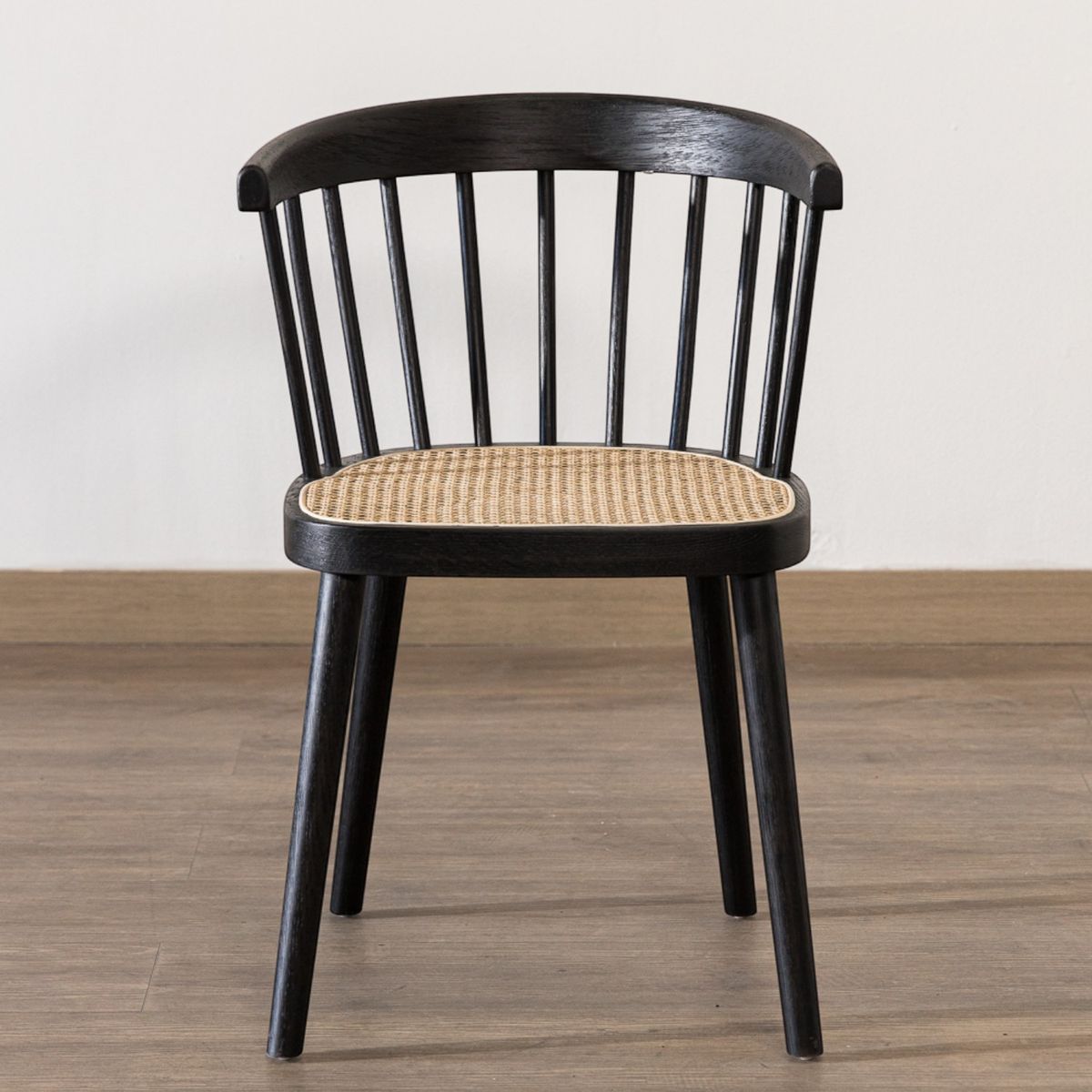 AMOBLE - Silla Orasti Negra Amoblé