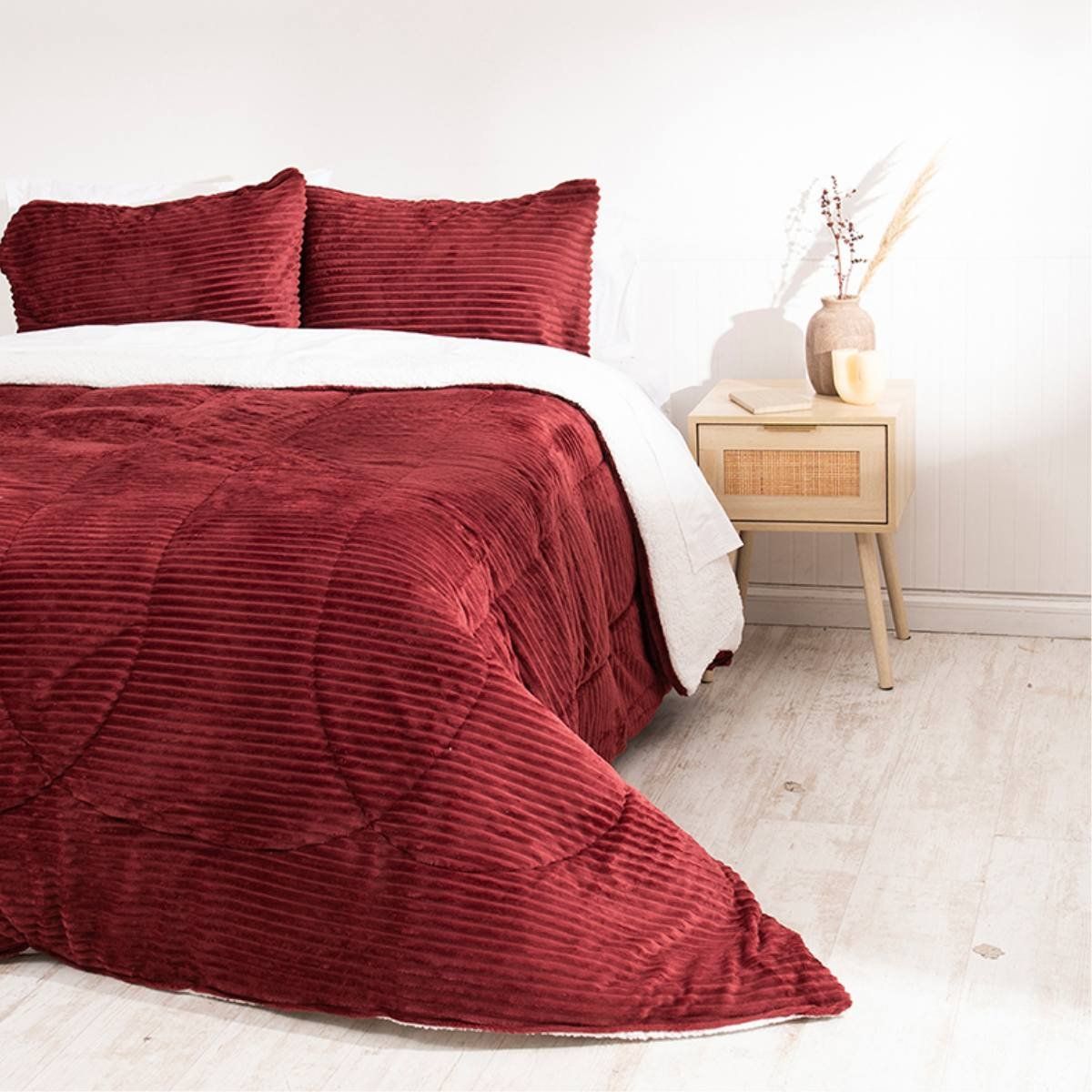 MASHINI - Plumón  Corduroy sherpa  2 Plazas 240x220 Cm Burdeo