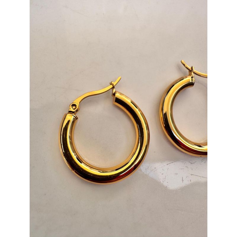 GENERICO - Aros Magnolia  Elegantes Pendientes Redondos de Acero Inoxidable