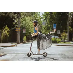 ANKITA - Scooter AKI 8 BL
