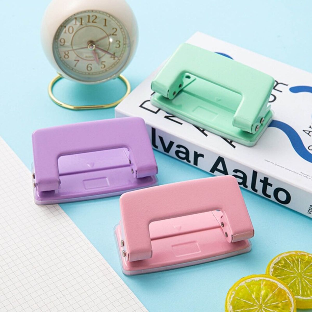 MOTARRO - Perforadora De Papel Mediana Kawaii Lila