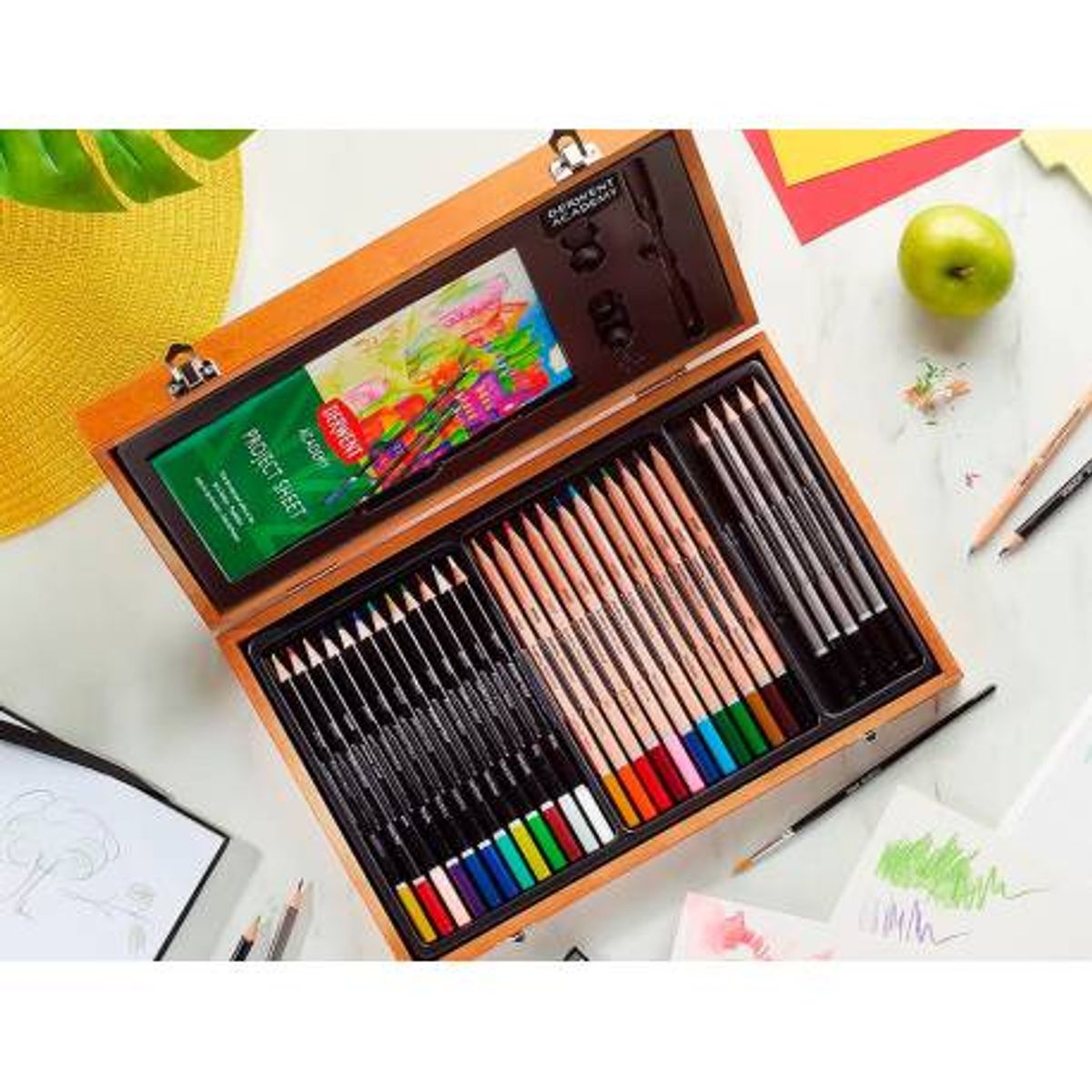 DERWENT - Lápices Derwent Academy Caja Madera 35 piezas