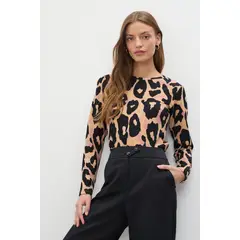 IO - Polera Fantasia Negro