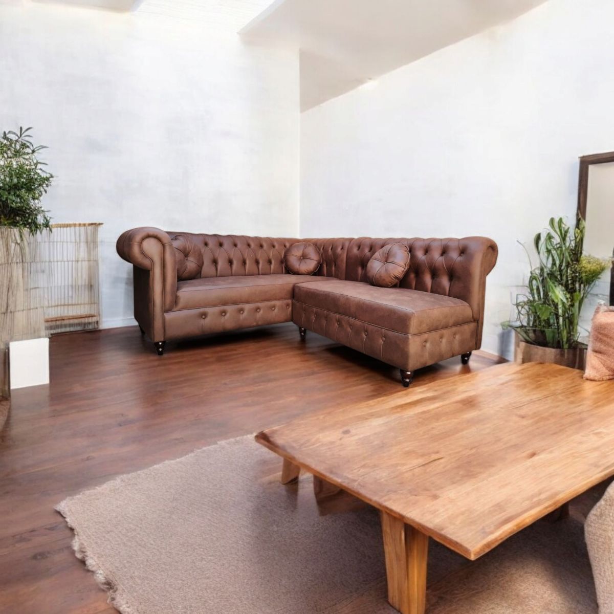 ALMORE - SOFA SECCIONAL CAPITONE CARAMELO 5 CUERPOS