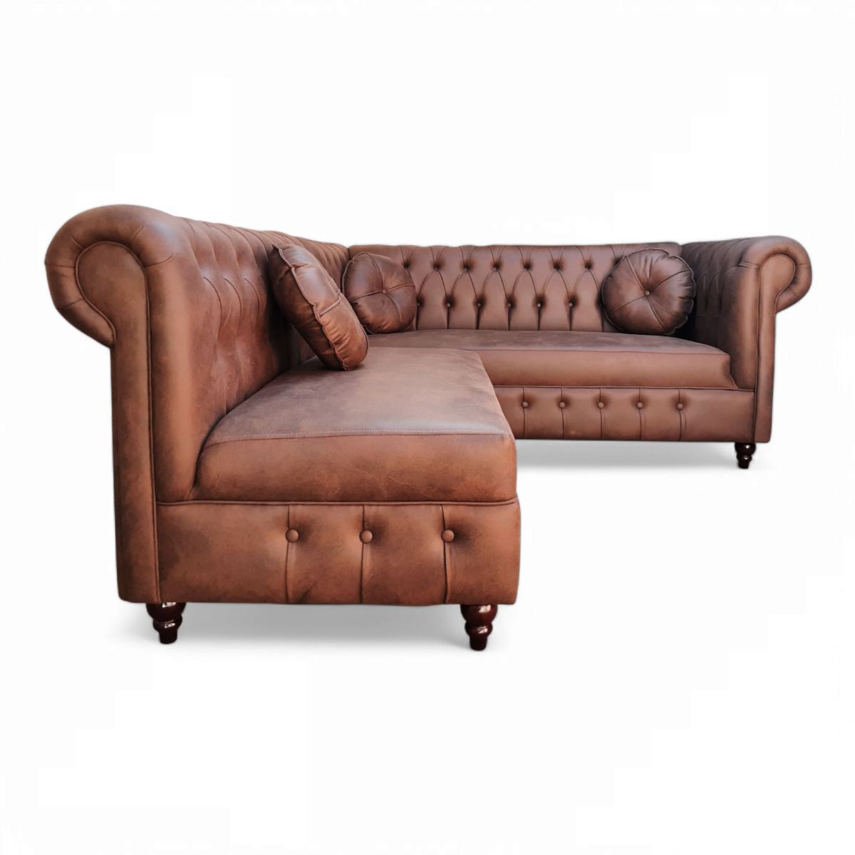 ALMORE - SOFA SECCIONAL CAPITONE CARAMELO 5 CUERPOS