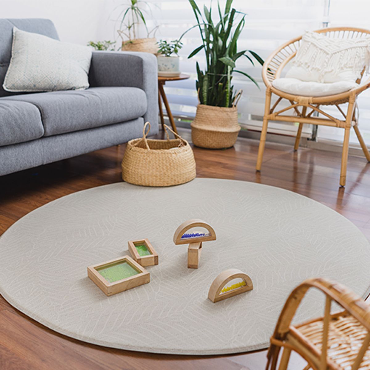 HAPPYMAT - Alfombra Playmat, Little Moon redonda, 138 cm diametro, 1.3 cm de espesor