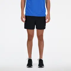 NEW BALANCE - Short Running Hombre Sport Essentials Negro