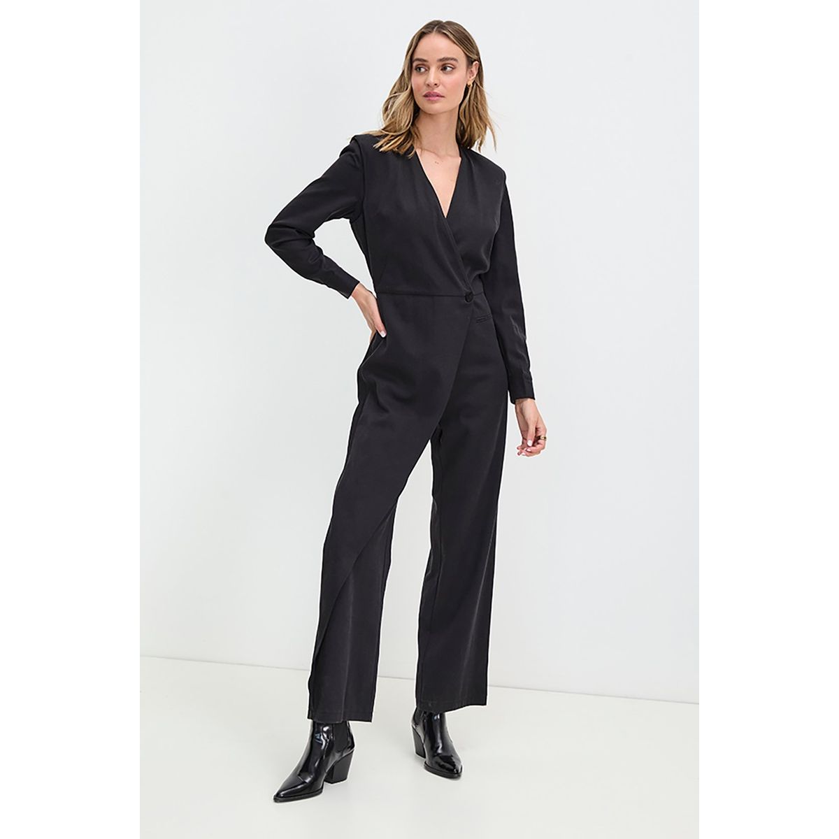 IO - Enterito Largo Negro Mujer Io